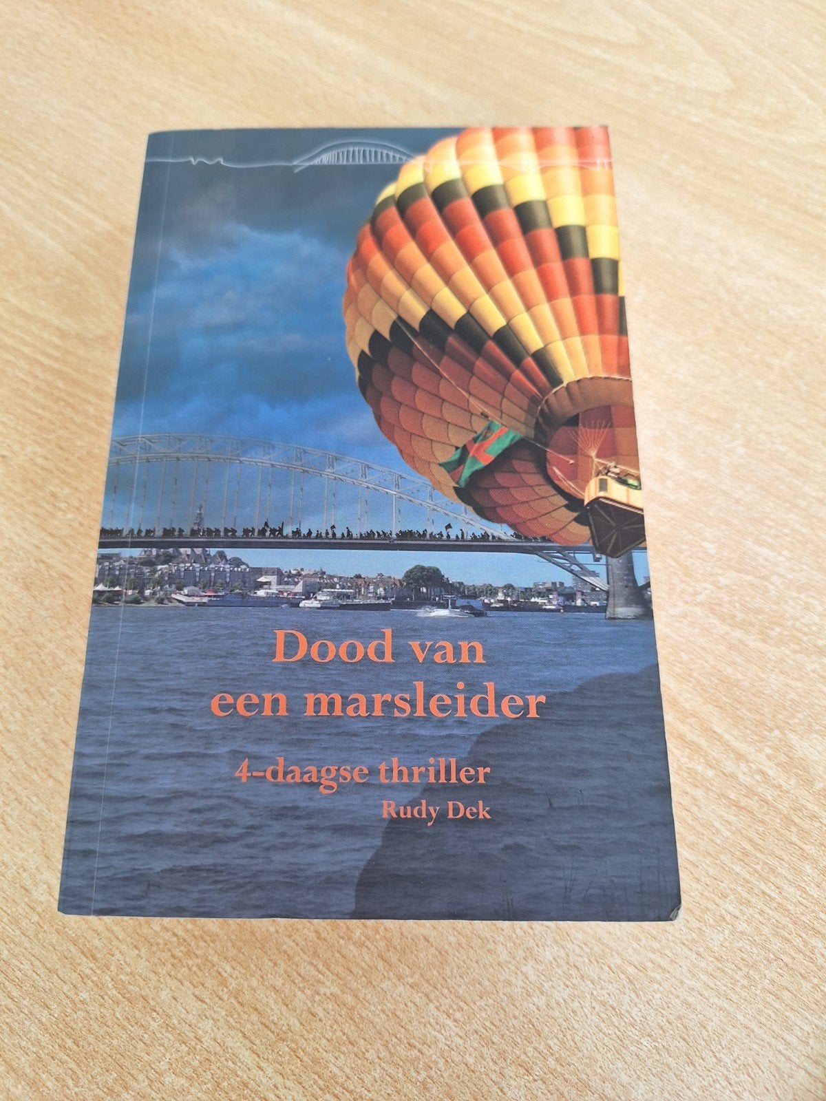 Rudy Dek - Dood van een marsleider, Ophalen of Verzenden, Zo goed als nieuw, Rudy Dek