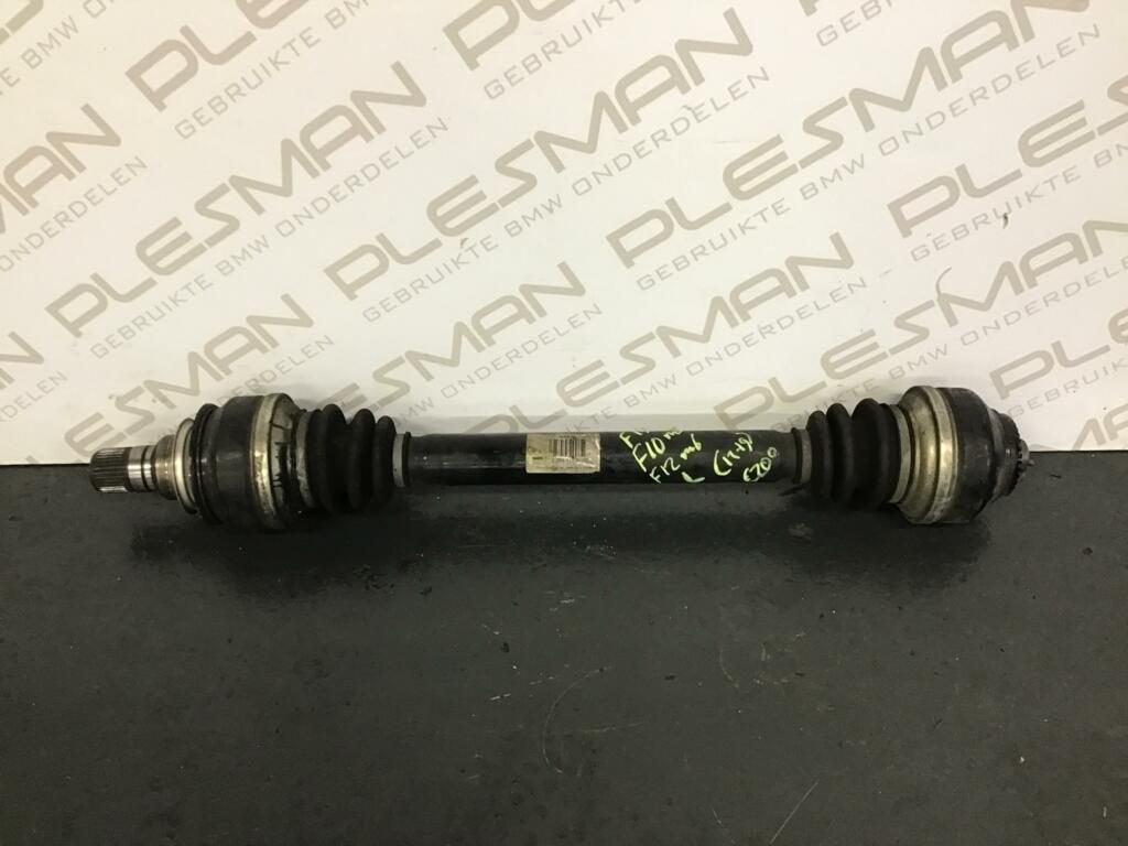 Aandrijfas linksvoor BMW 5-serie F10 M5 2284115AI03, Gebruikt, -, -, Ophalen of Verzenden