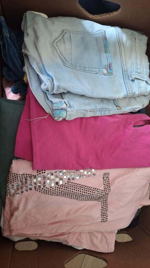 2 dozen met kleding, Kleding | Dames, Overige Dameskleding, Ophalen of Verzenden