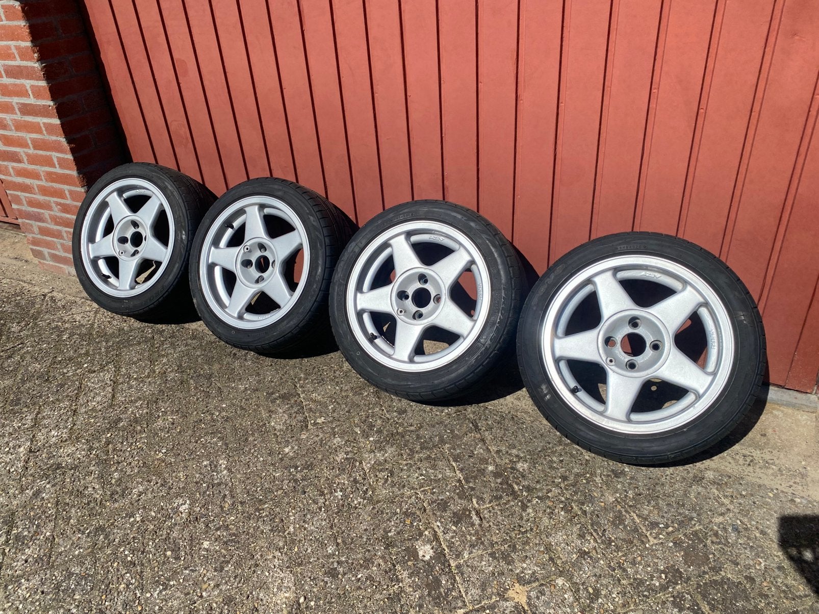 AZEV A 4x100 15inch 7J ET25 + Toyo banden, Ophalen, Gebruikt, 15 inch, Banden en Velgen