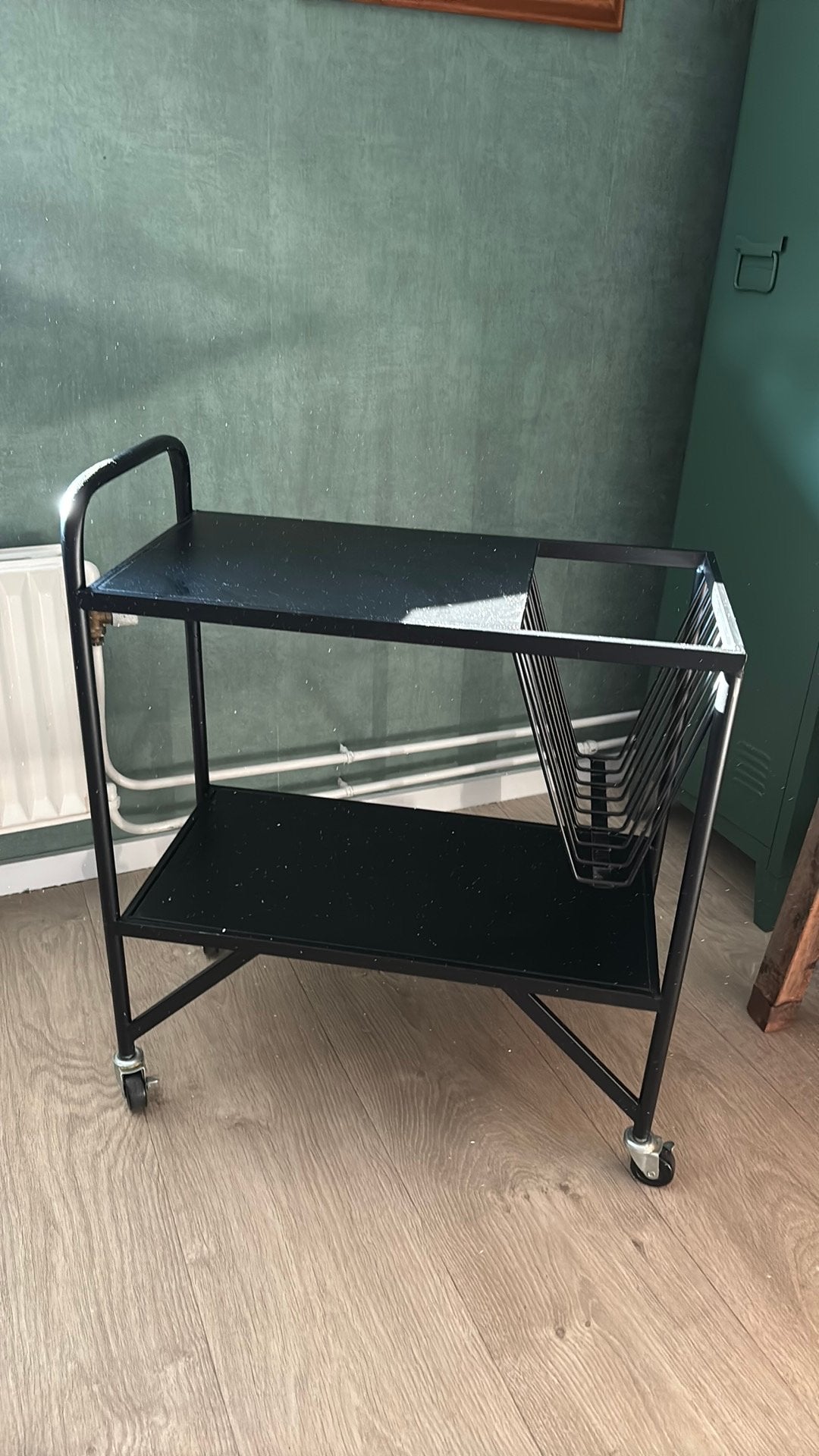 Trolley metaal industrieel, Huis en Inrichting, Tafels | Sidetables, Ophalen, Gebruikt, 50 tot 100 cm, Metaal