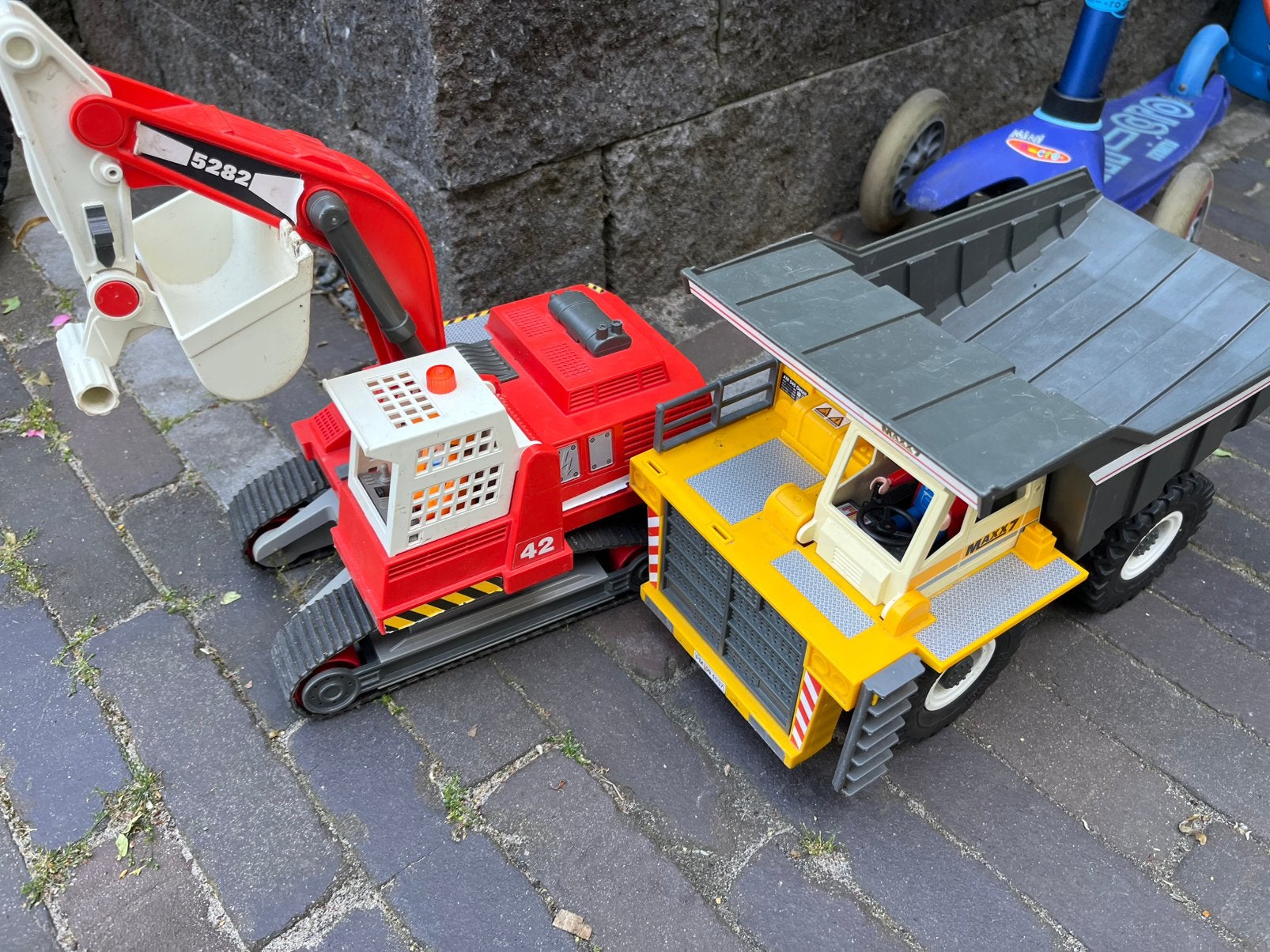 Playmobil Graafmachine en Kiepwagen - Strand Speelgoed, Ophalen of Verzenden, Gebruikt