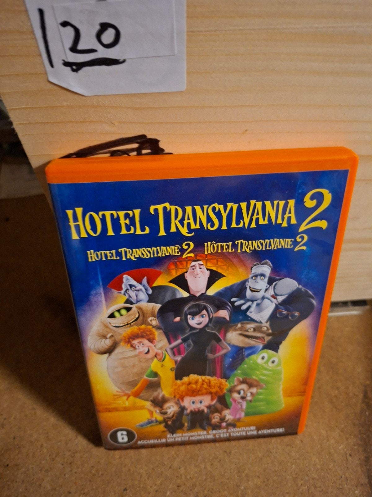 Hotel Transylvania 2 Blu-ray - Familie animatie, Gebruikt, Animatie, Nederlands, Ophalen of Verzenden