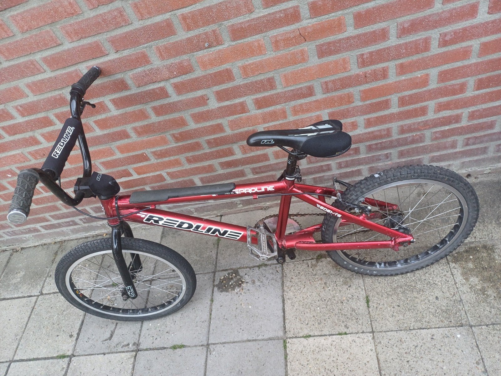 Redline BMX Fiets - Gebruikt, Fietsen en Brommers, Fietsen | Crossfietsen en BMX, Velgrem, Redline, Aluminium, Ophalen of Verzenden