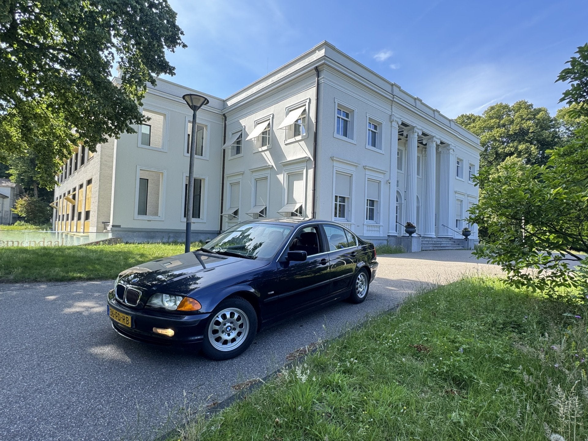 BMW 3 Serie 320 I AUT, 6 CILINDER AIRCO, E46 Executive, Automaat, Achterwielaandrijving, 150 pk, Blauw