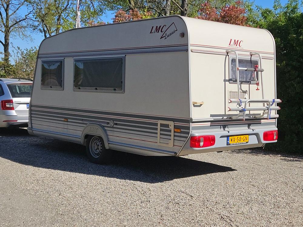 LMC caravan, Caravans en Kamperen, Caravans, Particulier, tot en met 4, 750 - 1000 kg, Treinzit, LMC en Münsterland, Omvormbare zithoek