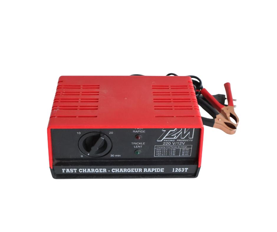 T2M 220v 12v snel lader rc, Hobby en Vrije tijd, Ophalen of Verzenden, Gebruikt, Overige schalen, Onderdeel