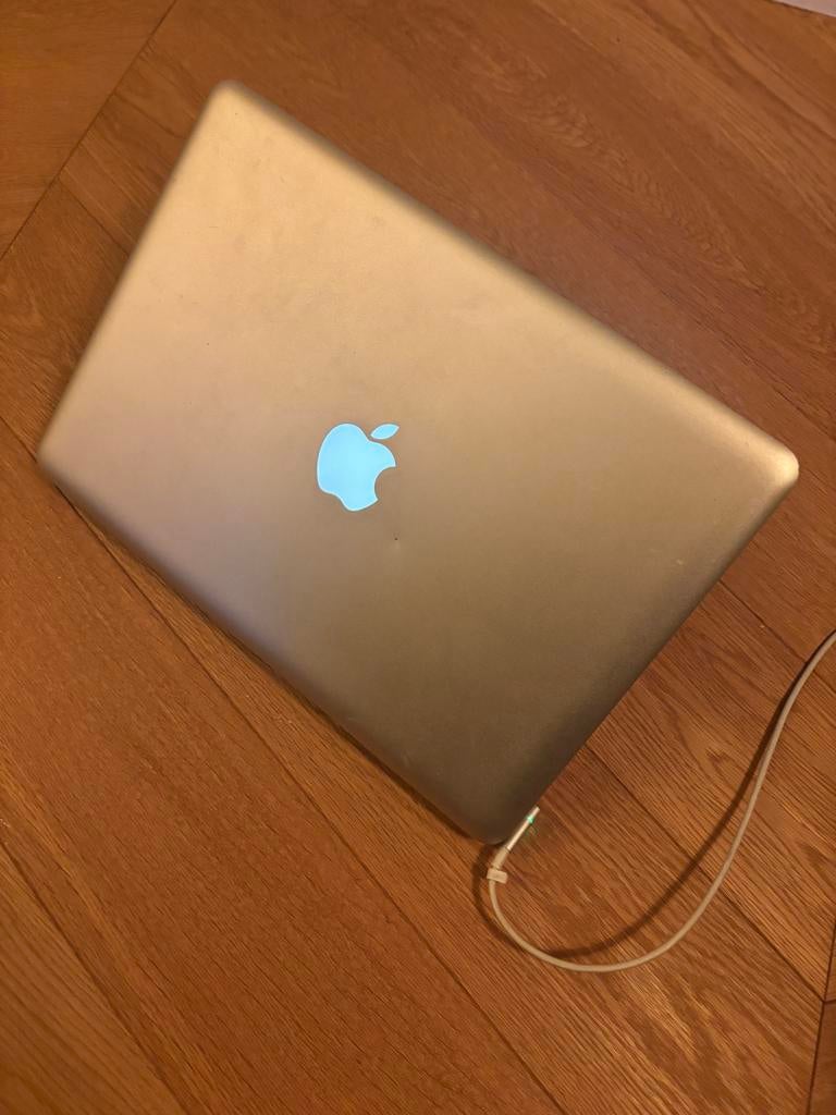 Apple MacBook Pro 13 inch - Gebruikt, Computers en Software, Apple Macbooks, Gebruikt, MacBook Pro, 13 inch, 2 tot 3 Ghz, 128 GB of minder