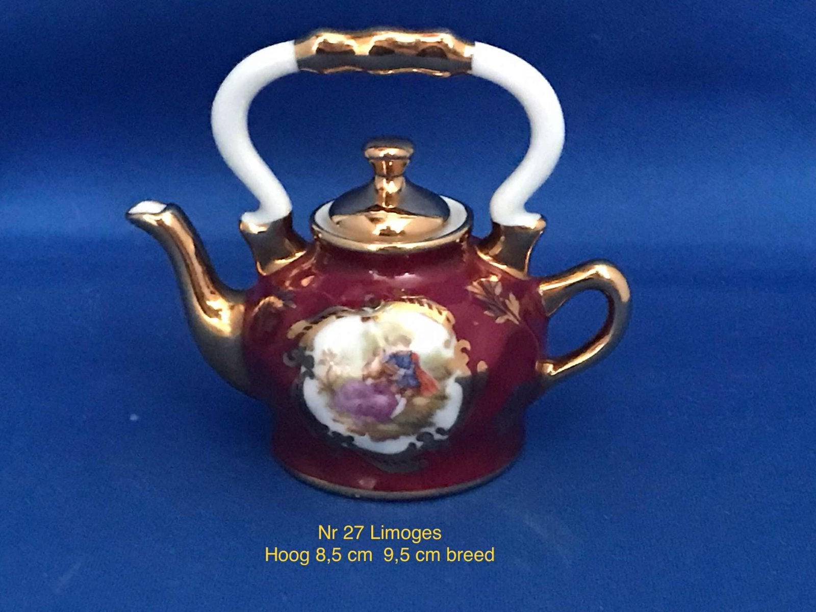 Porseleinen Thee/Koffiepotje - Limoges Stijl, Ophalen of Verzenden, Zo goed als nieuw, Porselein, Kop en/of schotel