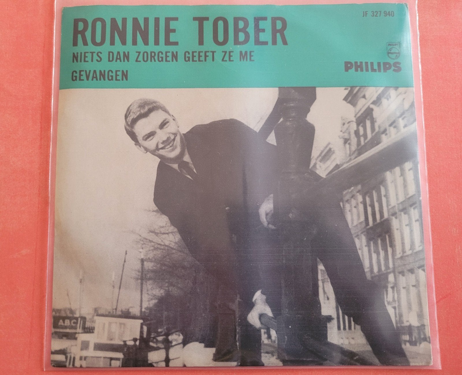 Ronnie Tober - Niets dan zorgen geef jij mij., Ophalen, Zo goed als nieuw, Overige formaten, Levenslied of Smartlap