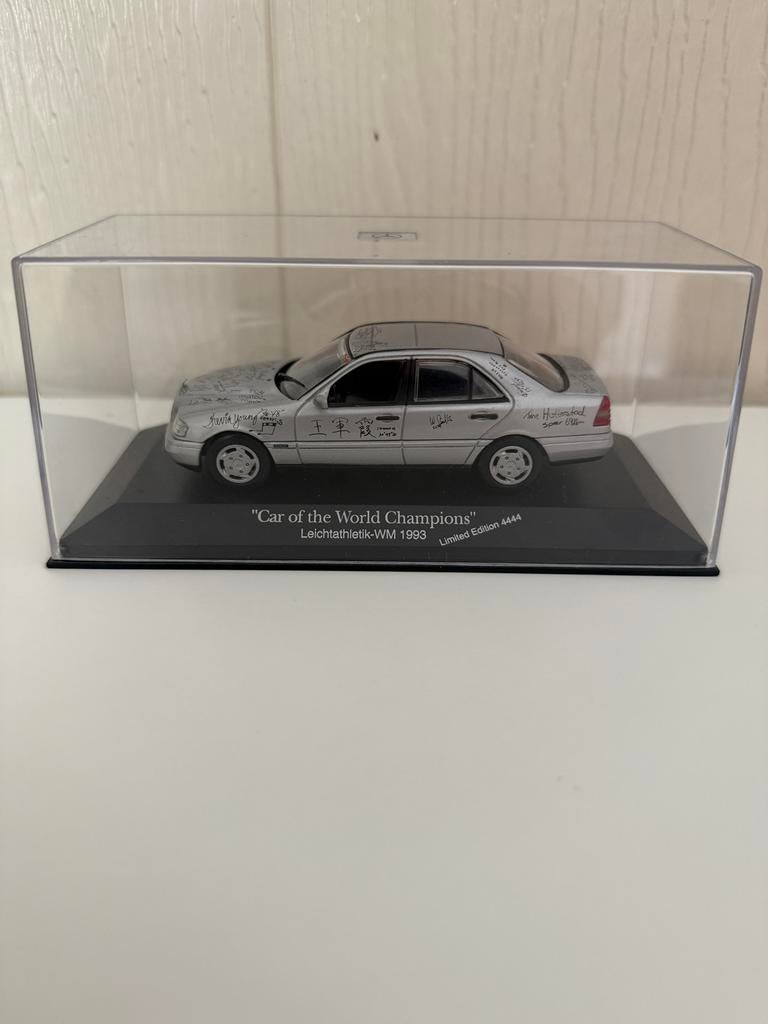 Mercedes W202 C-klasse 1/43 Minichamps limited edition!, Hobby en Vrije tijd, Modelauto's | 1:43, Ophalen of Verzenden, Zo goed als nieuw