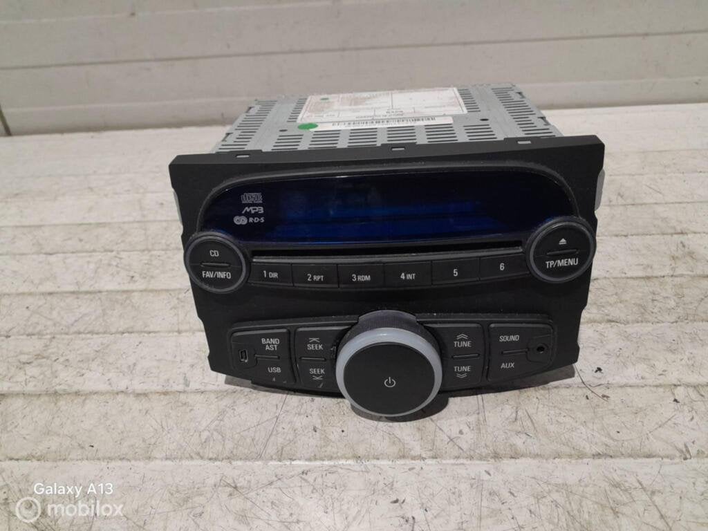 Autoradio Chevrolet Spark 96986359, Auto diversen, Gebruikt, Ophalen of Verzenden