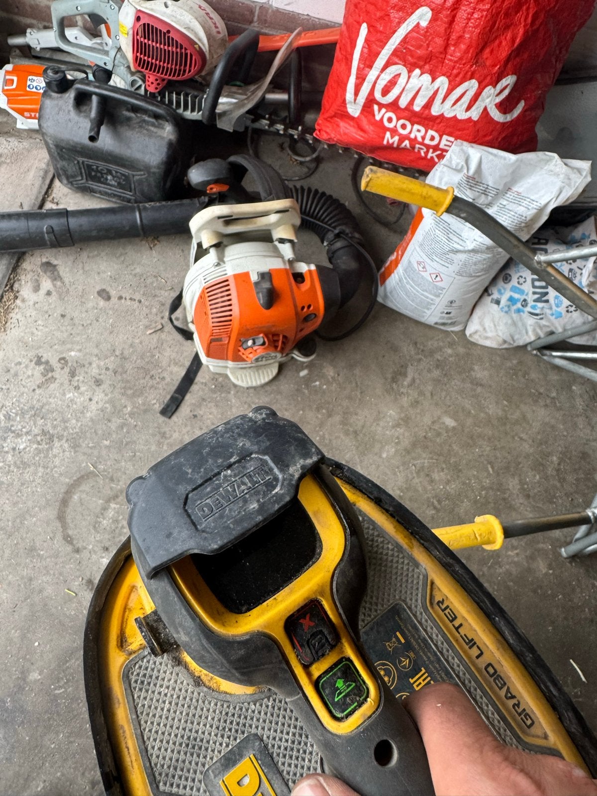 DeWalt Grabo Lifter 18V XR FlexVolt, Ophalen, Gebruikt, Overige typen, DeWalt