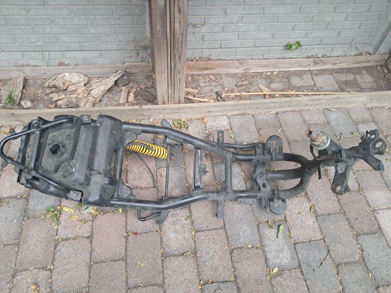 Yamaha aerox frame, Ophalen, Zo goed als nieuw