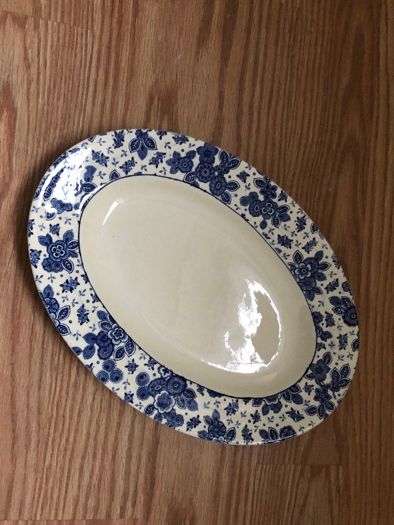Nr. 10 beatrix servies ovaal schaal L33 b23, Ophalen of Verzenden