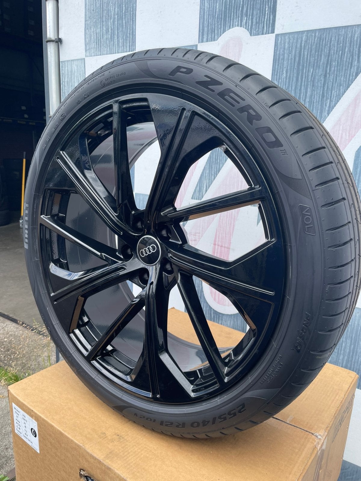 21 inch Audi Q5 SQ5 velgen 5x112 + Pirelli P-zero 255 40 21, 255 mm, Banden en Velgen, Nieuw, Personenwagen