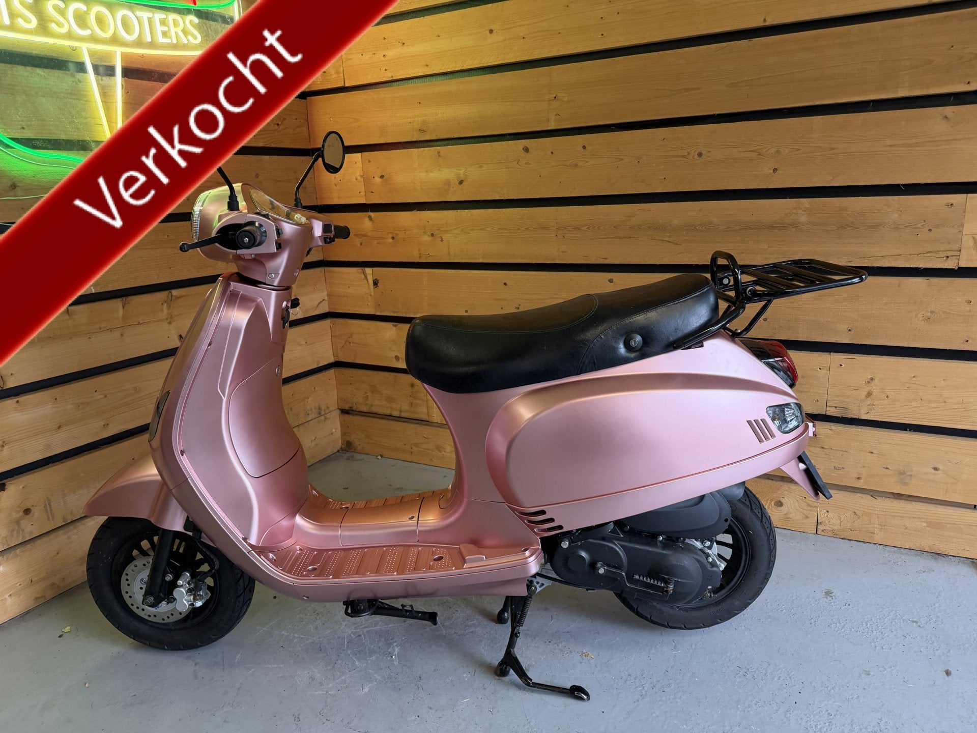 AGM Snorscooter Vx50i (bj 2020), Fietsen en Brommers, Bruin Scooterservice, Gebruikt, Jos@bruinautoservice.nl, Agm