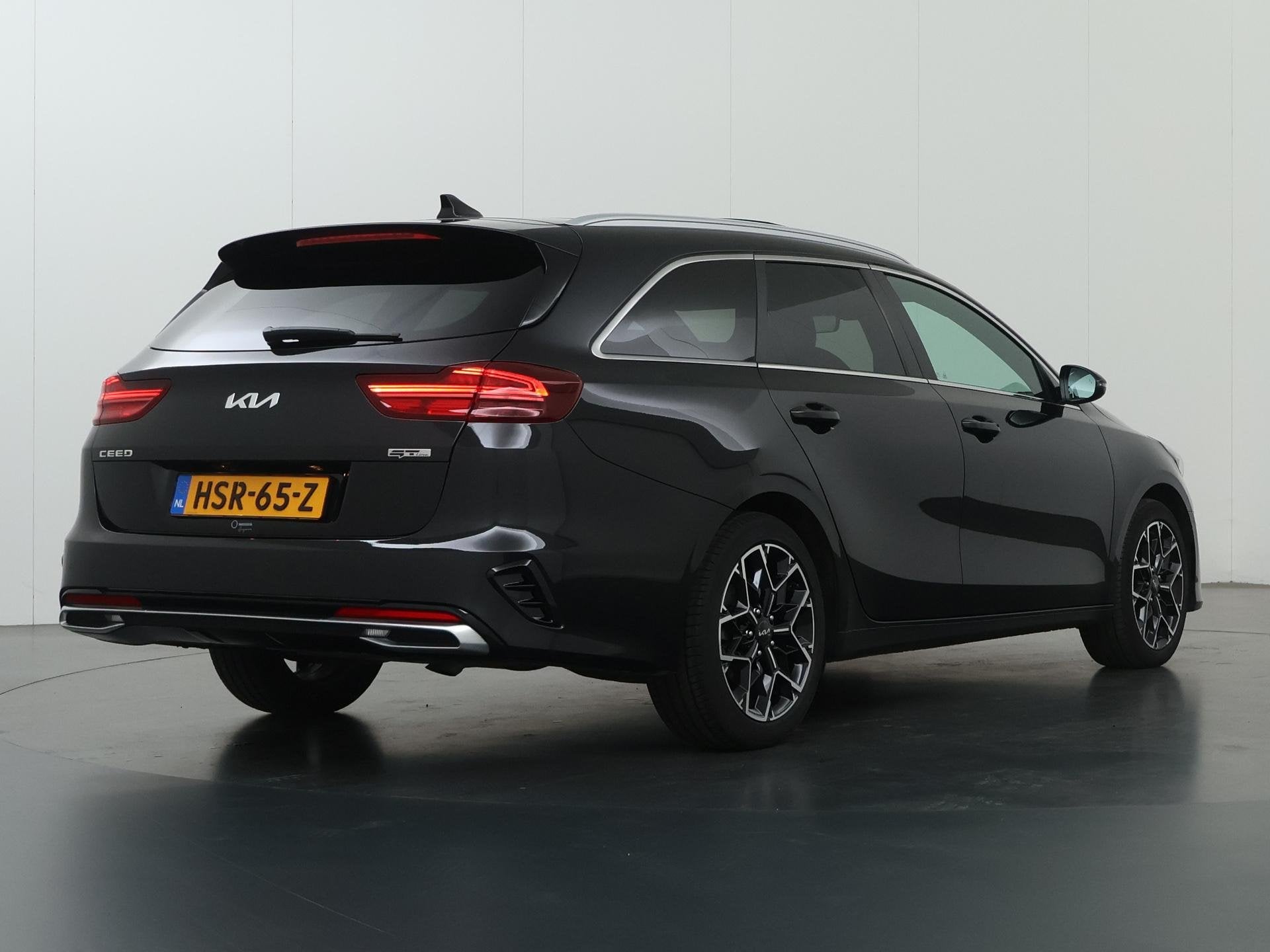 Kia Ceed Sportswagon 1.5 T-GDi GT-Line | Panoramadak | Matri, Gebruikt, Euro 6, 4 cilinders, 610 kg