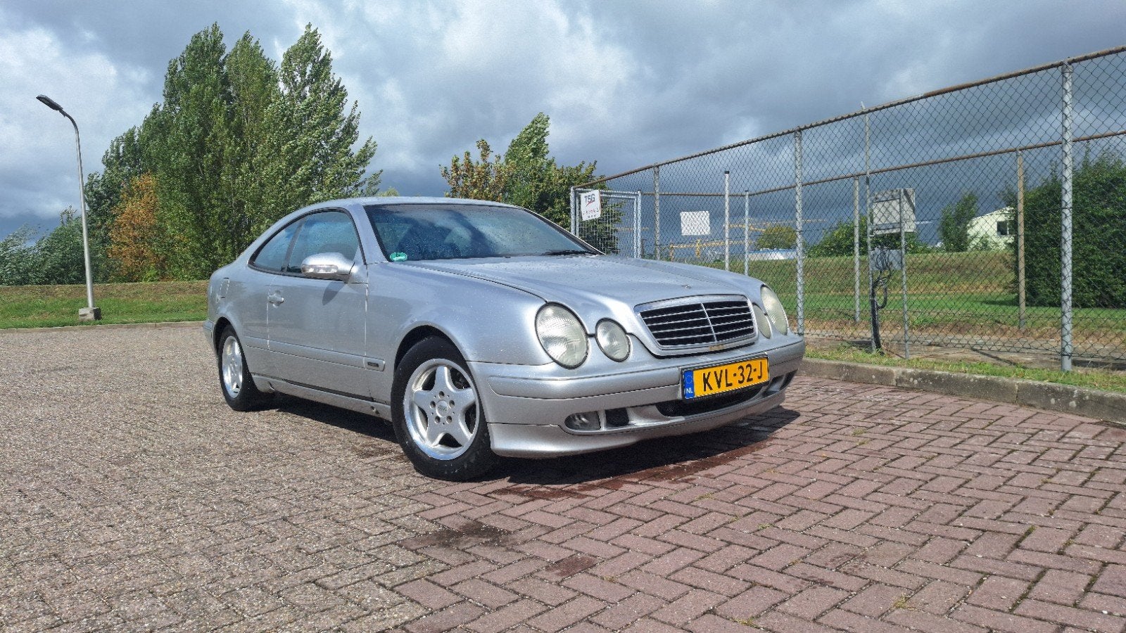 Mercedes CLK200 Kompressor, Automaat, 1998 cc, Achterwielaandrijving, 4 cilinders