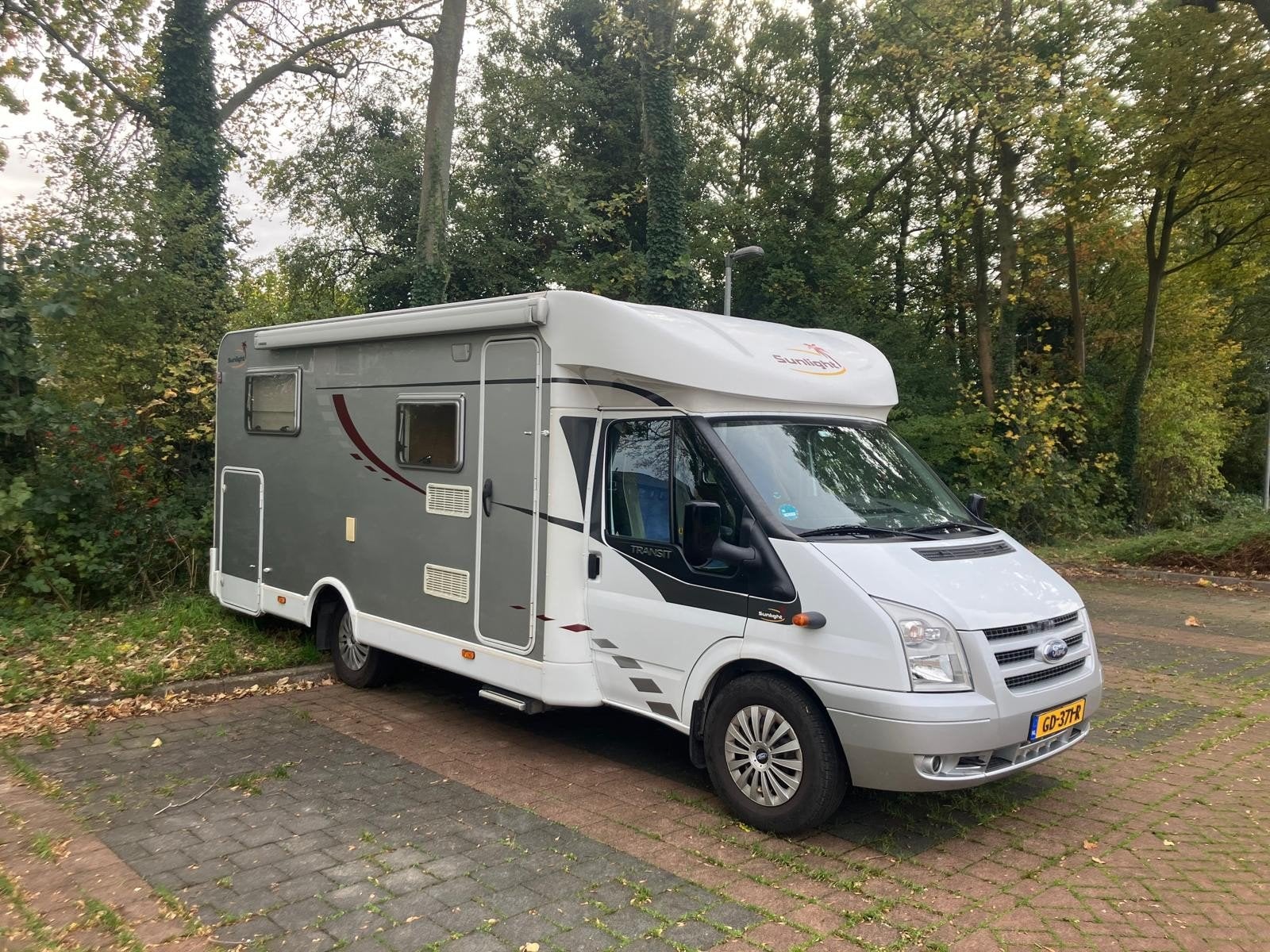 Ford Transit Camper 2009 – 93.000 km– Uitstekend Onderhouden, Raamblindering, Ringverwarming, Ford, 6 tot 7 meter