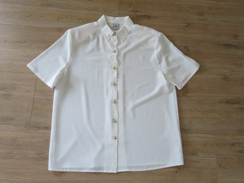 Blouse Wit Korte mouw Maat 42, Wit, Maat 42/44 (L), Ophalen of Verzenden, Zo goed als nieuw