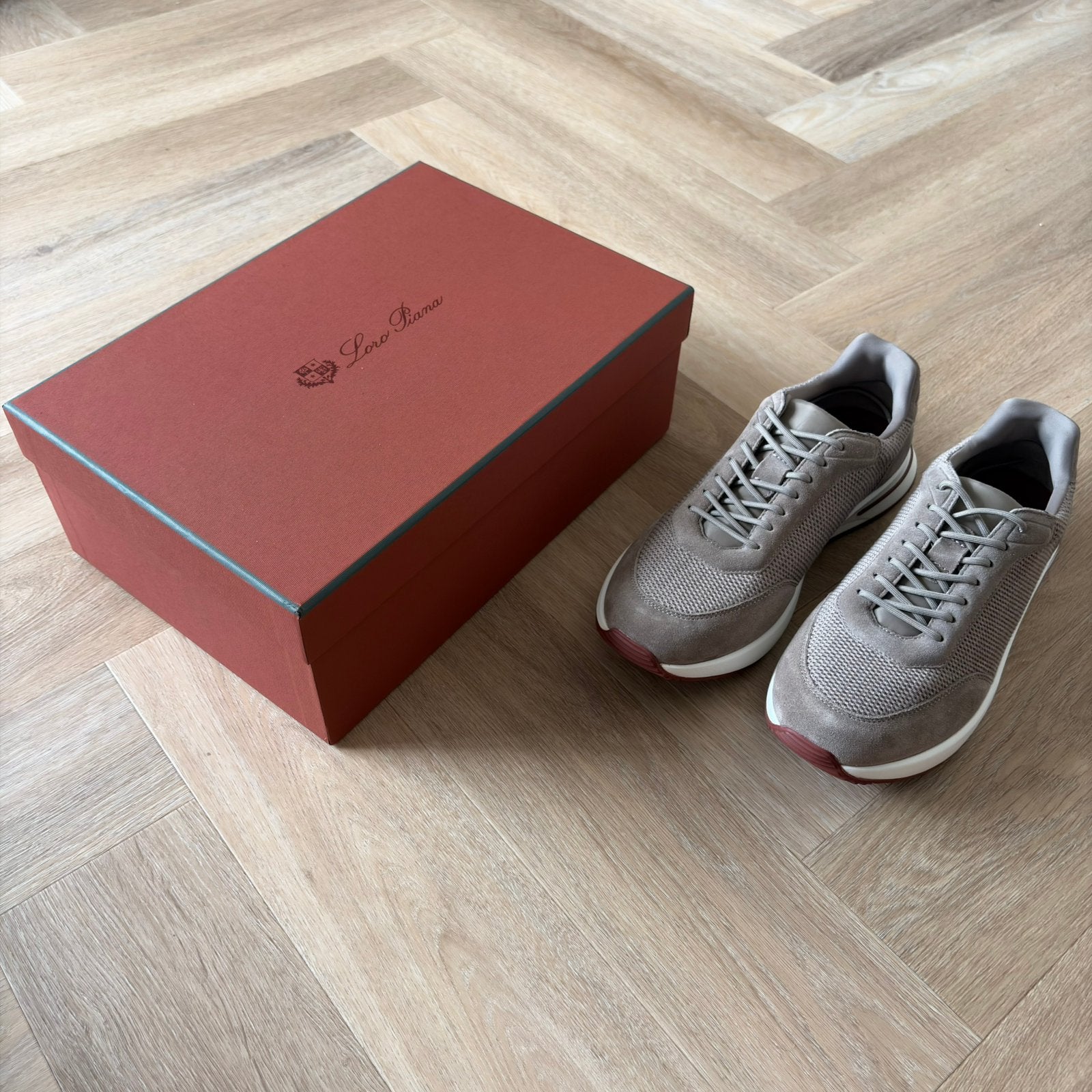Loro Piana Weekend Walk Sneakers, Ophalen of Verzenden, Zo goed als nieuw, Bruin, Sneakers of Gympen