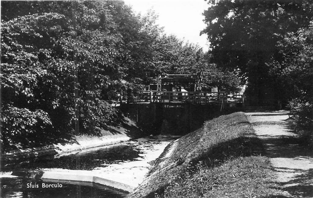 381-085-005 Borculo Sluis Borculo, Verzamelen, Ansichtkaarten | Nederland, Verzenden, Voor 1920, Gelderland