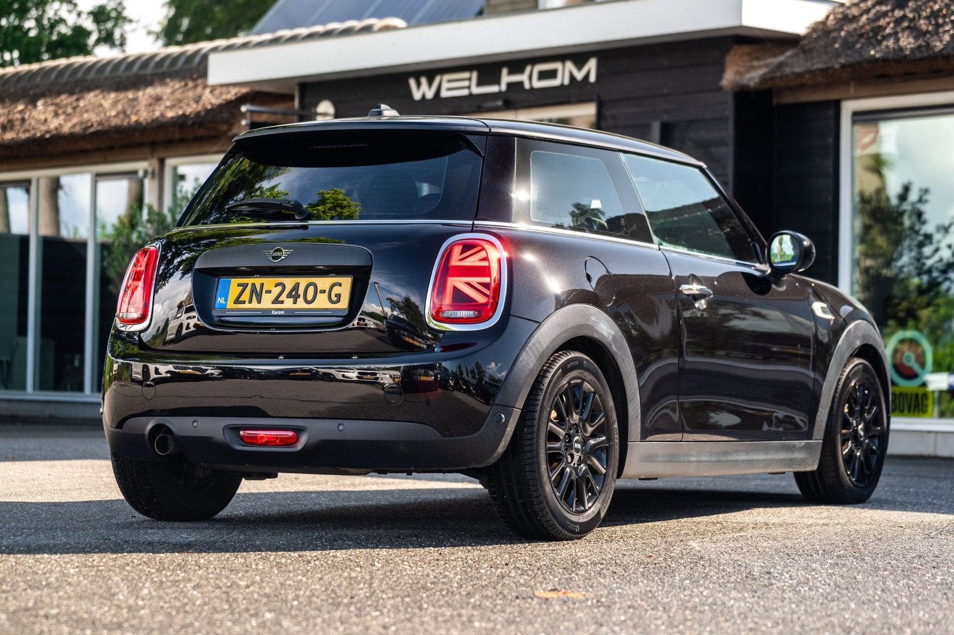 Mini 3-Deurs 1.5 One Chili NL Auto I Dealeronderhouden I NAP, Auto's, Voorwielaandrijving, Dealer onderhouden, Gebruikt, 4 stoelen