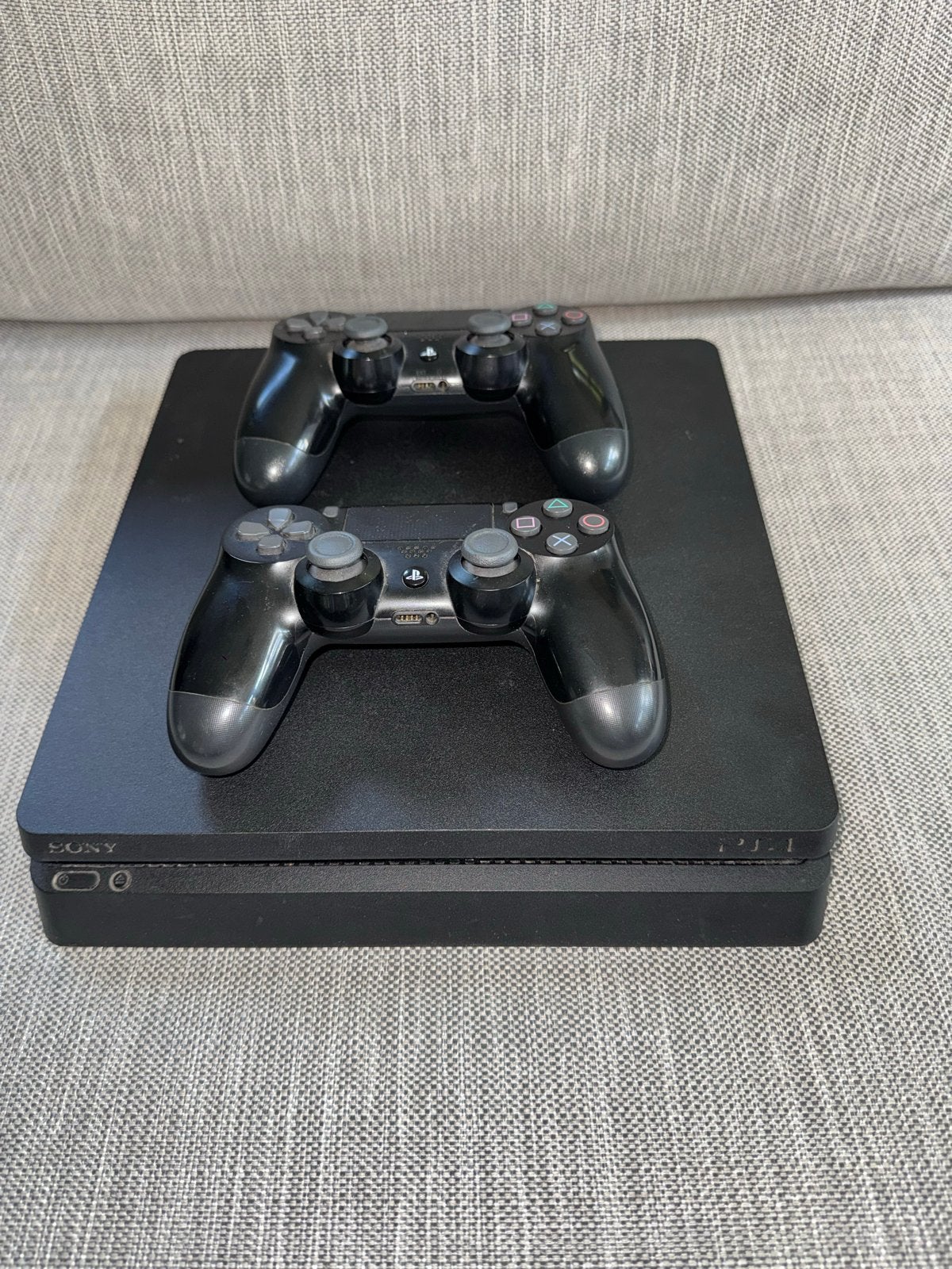 PlayStation 4 Slim 500GB met 2 controllers, Ophalen, Met 2 controllers, Slim, 500 GB