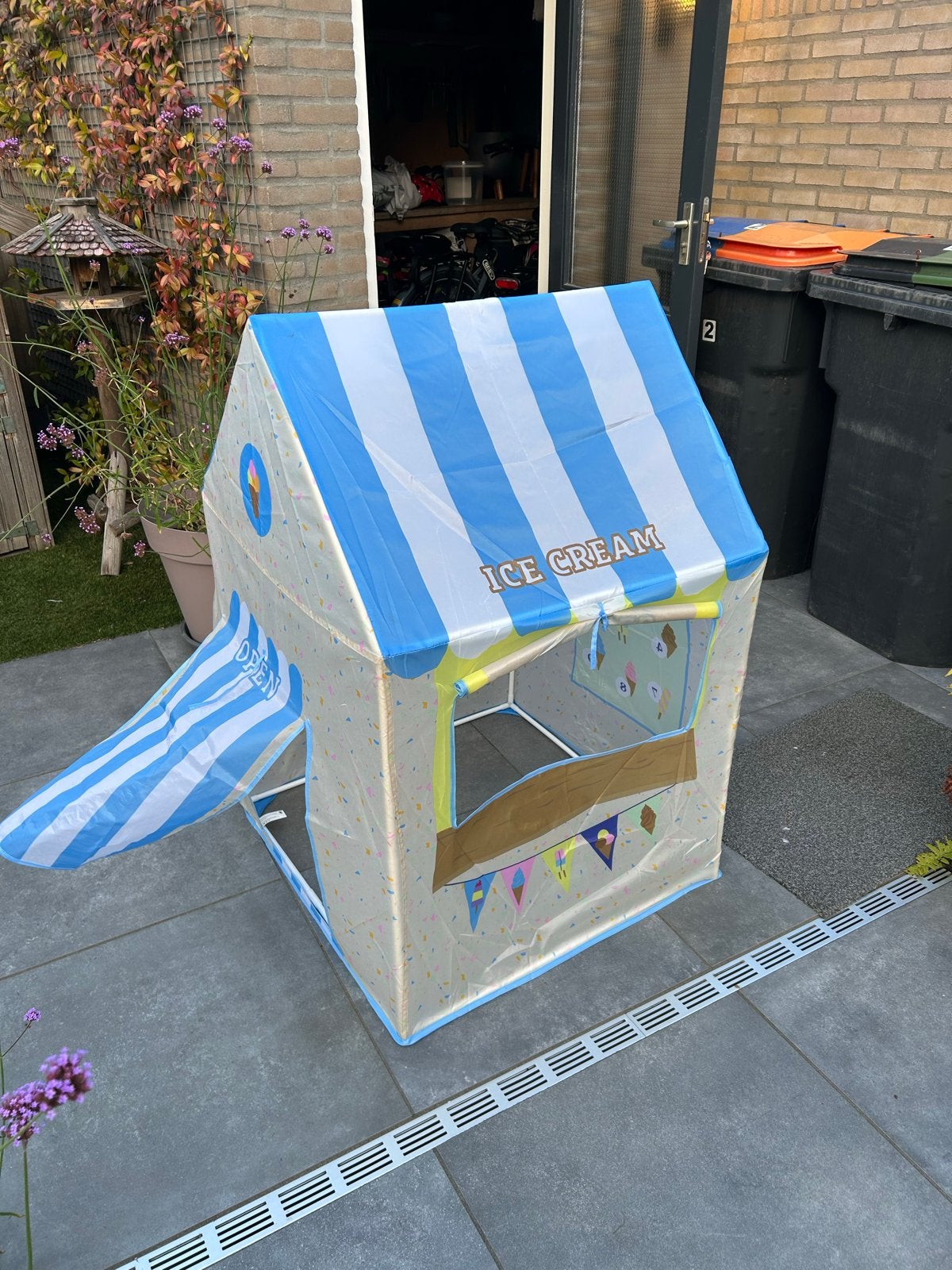 IJssalon Speeltent van Flying Tiger Copenhagen, Ophalen, Zo goed als nieuw, Overige materialen