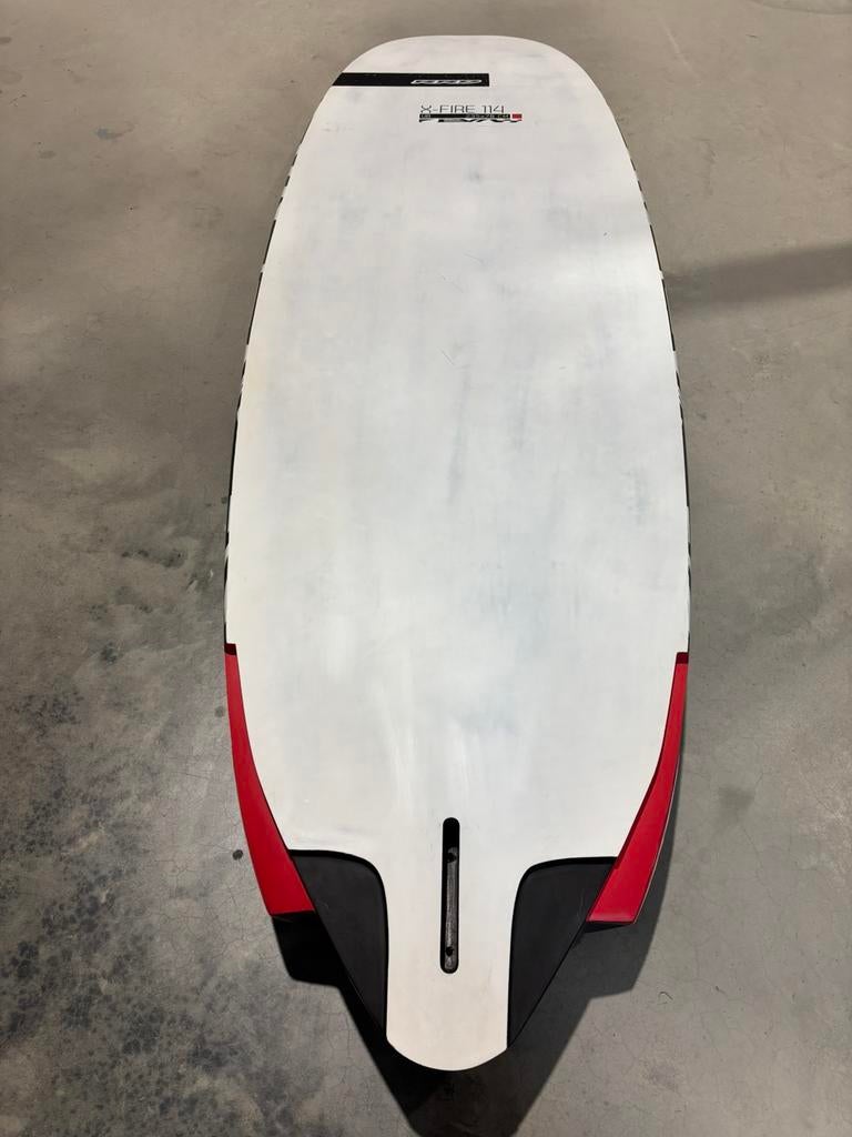 RRD X-Fire V8 LTD - 114L, Ophalen, Gebruikt, -, Minder dan 250 cm