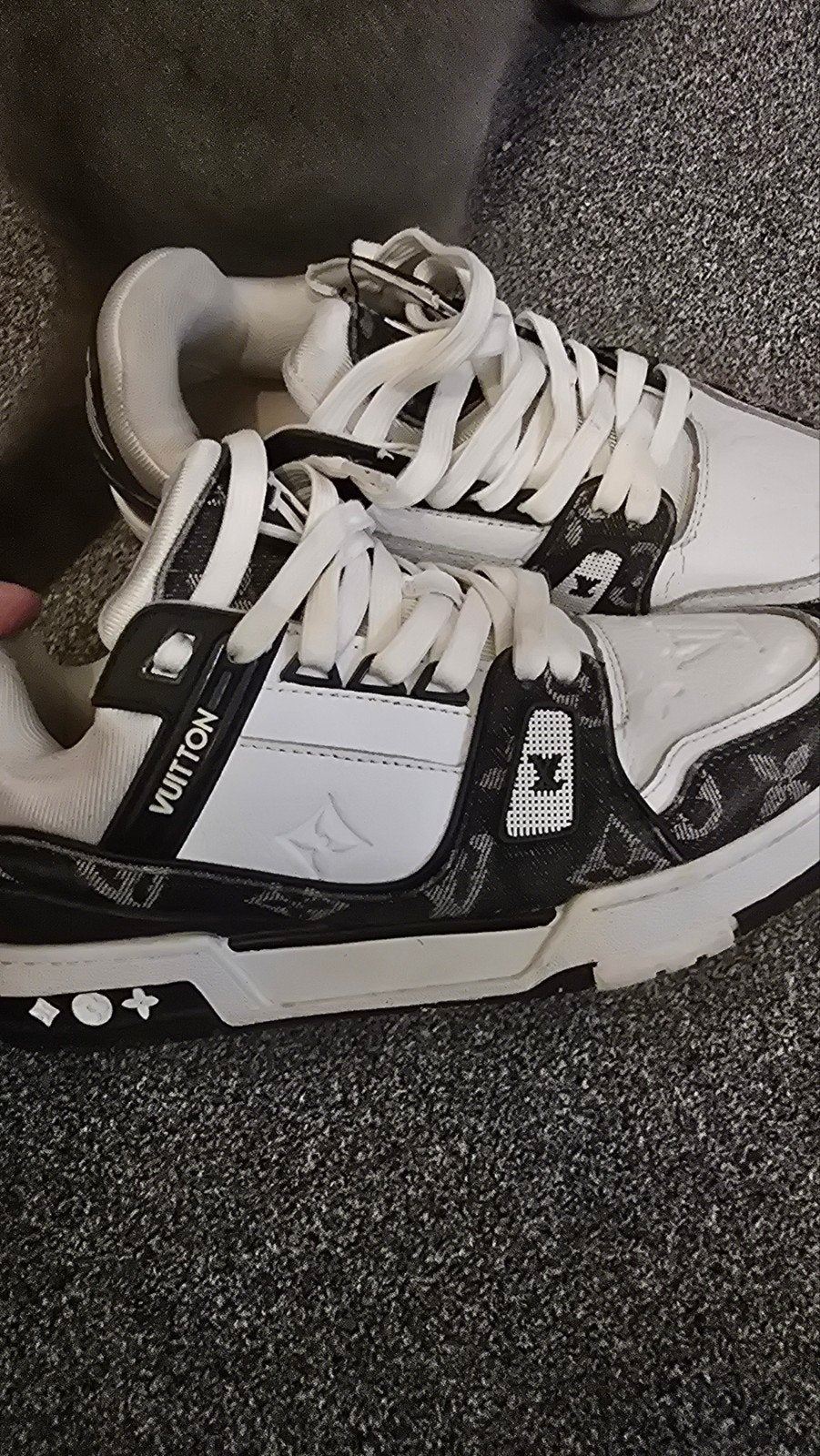 Louis Vuitton Sneakers - Zwart/Wit, Kleding | Heren, Ophalen of Verzenden, Gedragen, Zwart