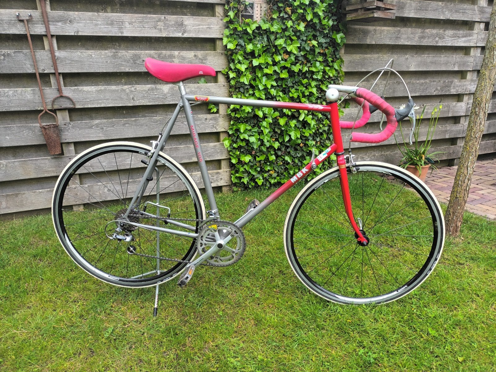 Vintage MBK Racefiets met Shimano 105 Groep, 28 inch, 10 tot 15 versnellingen, Velgrem, Zo goed als nieuw