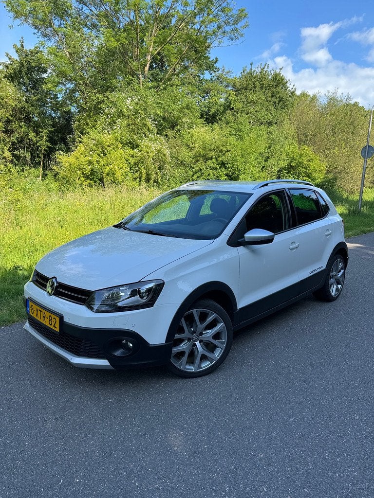 Volkswagen Polo Cross 1.2 TSI 90pk Comfortline (bj 2014), 21 km/l, Euro 6, 4 cilinders, Wit