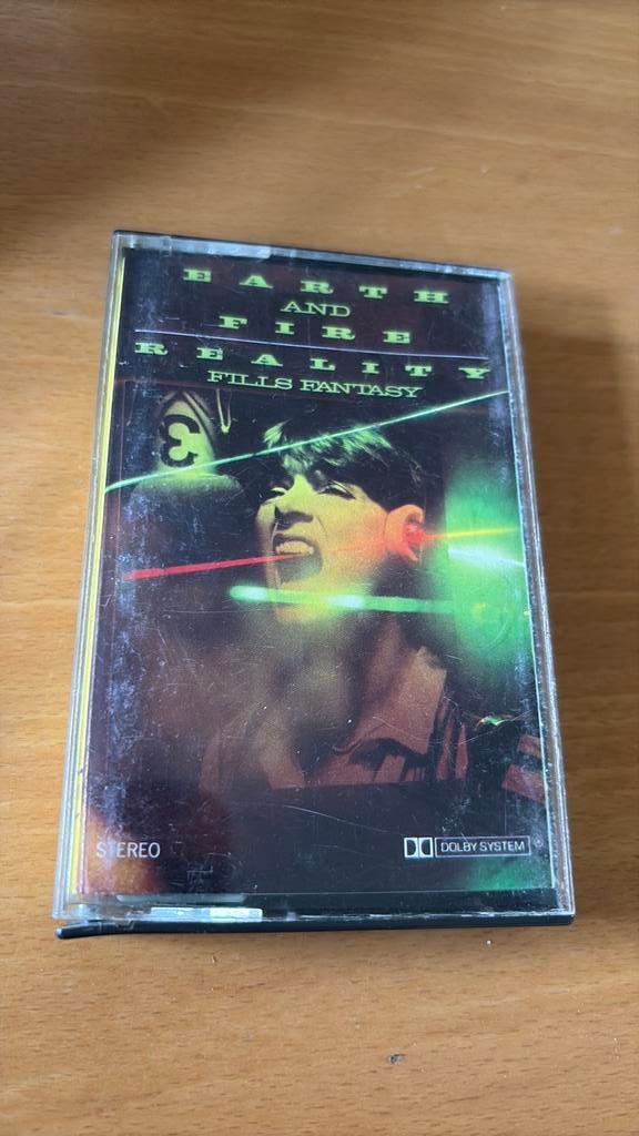 Earth and Fire muziek cassette Reality fills fantasy, Cd's en Dvd's, Ducoso, 1 bandje, Ophalen of Verzenden, Zo goed als nieuw