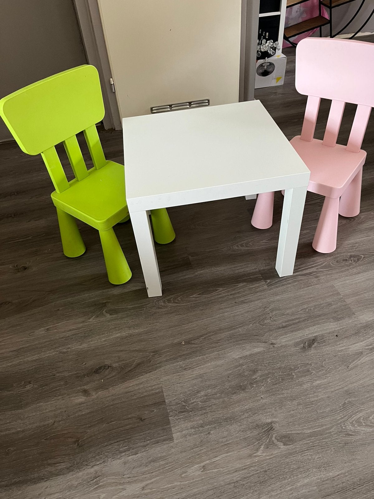 Leuk setje van Ikea, Kinderen en Baby's, Ophalen, Gebruikt, Tafel(s) en Stoel(en)