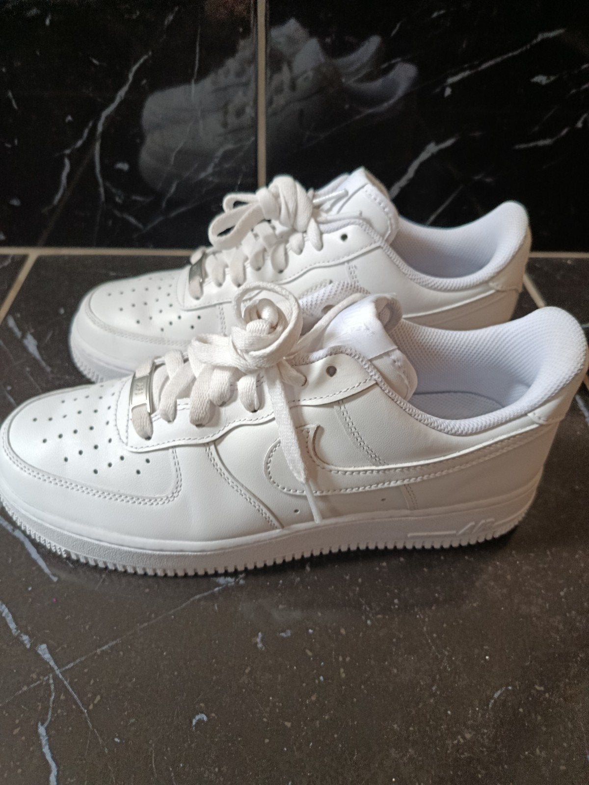 Witte leren sneakers - Nike Air Force 1 - Maat 40,5, Kleding | Dames, Schoenen, Verzenden, Wit, Nike, Sneakers of Gympen