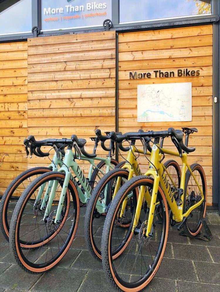 Canyon Grizl Gravelbikes te huur, 10 tot 15 versnellingen, Aluminium, Zo goed als nieuw, Schijfrem