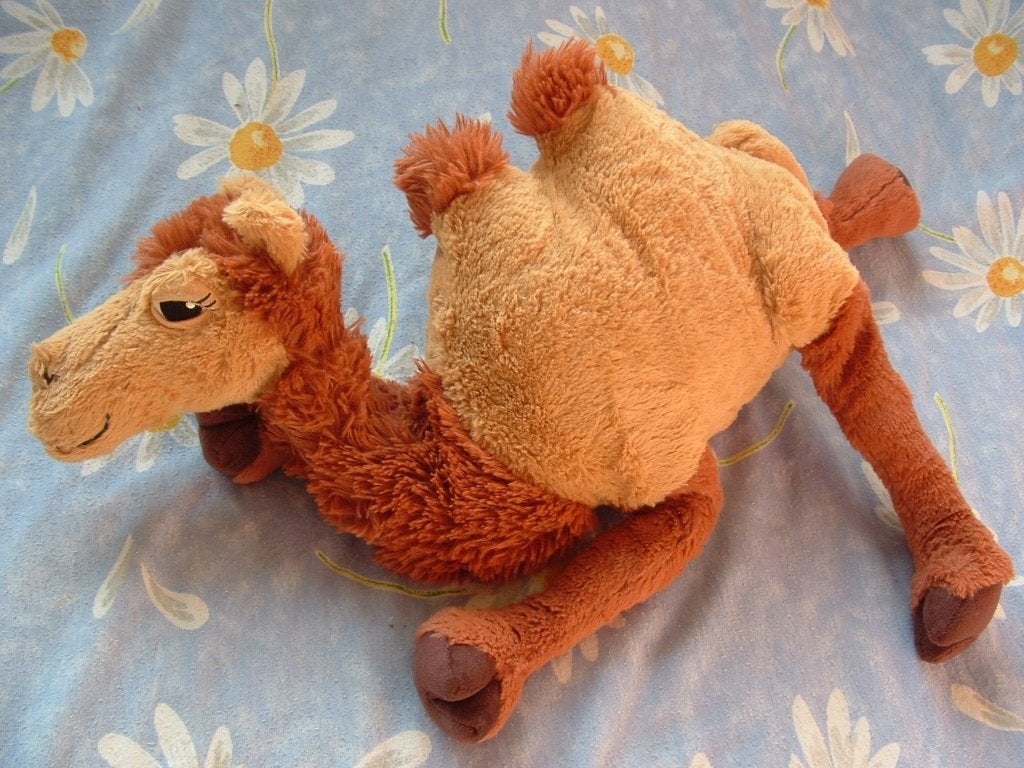IKEA KAMEEL CAMEL DJUNGELSKOG PLUCHE ZANDGEEL MET, Ophalen of Verzenden, Nieuw, Overige typen