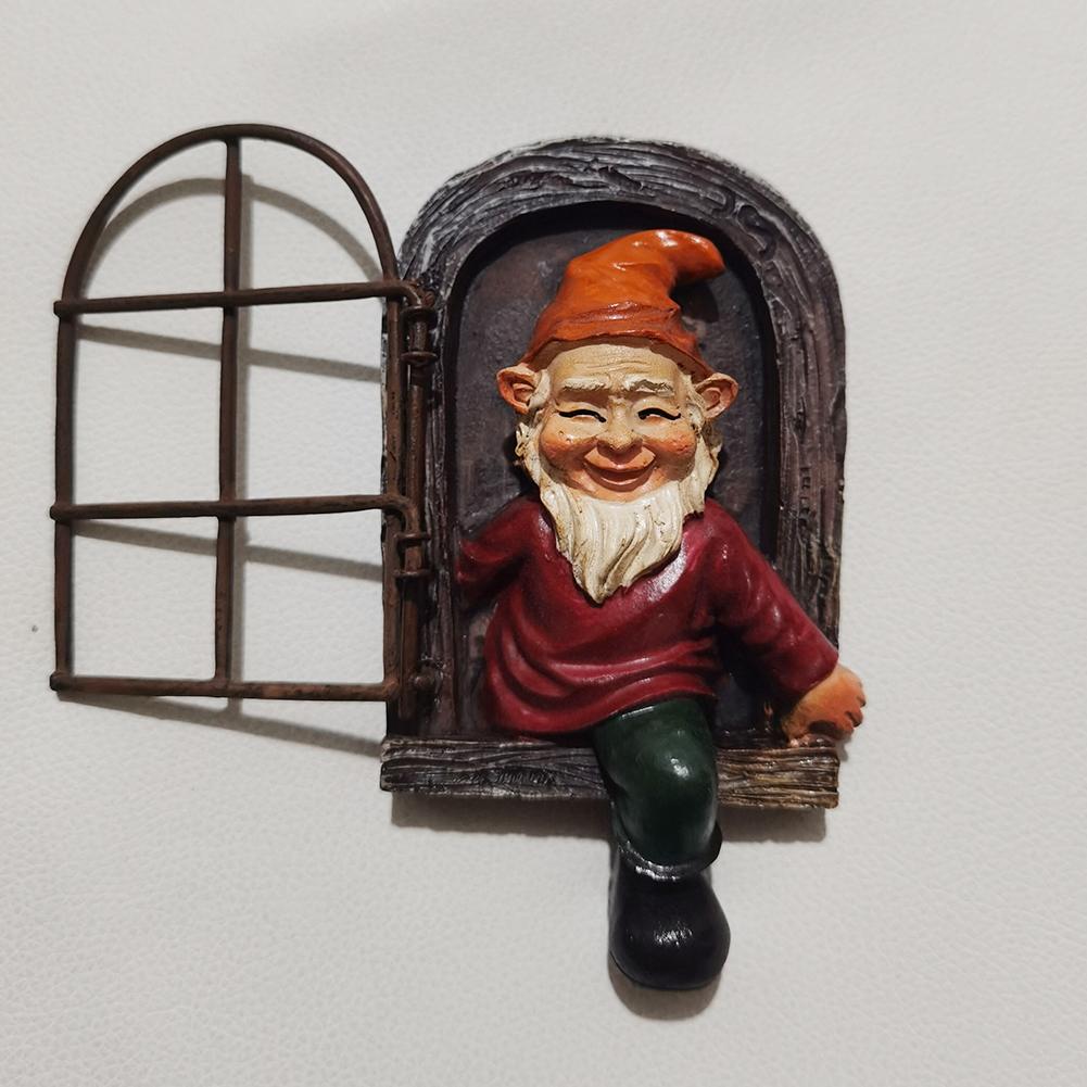 Rode Tuinkabouter Uit Deur / Decoratie Tuin Kabouter Beeldje, Verzenden, Nieuw, Overige materialen, Tuinkabouter