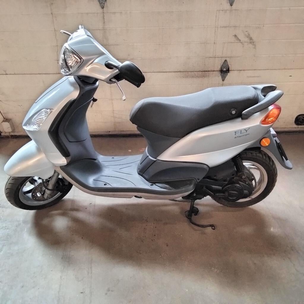 piaggio fly, Fietsen en Brommers, Scooters | Piaggio, Ophalen, Gebruikt, Fly, Benzine
