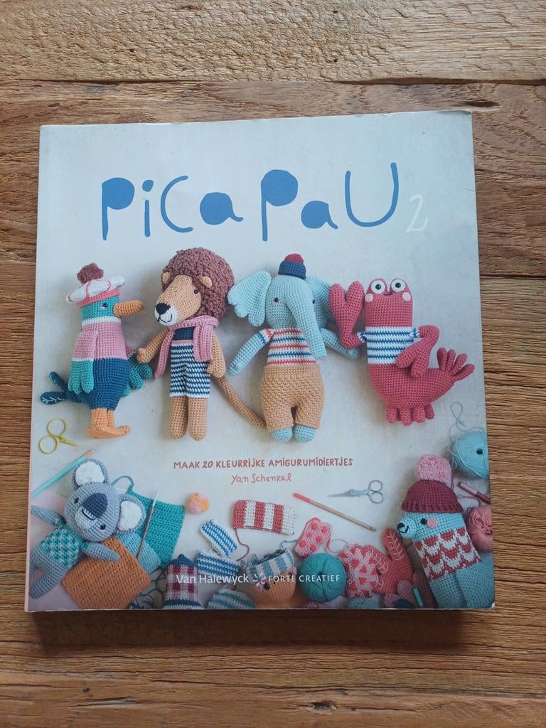 Boek Pica Pau 2 - Maak 20 kleurrijke amigurumidiertjes, Ophalen of Verzenden