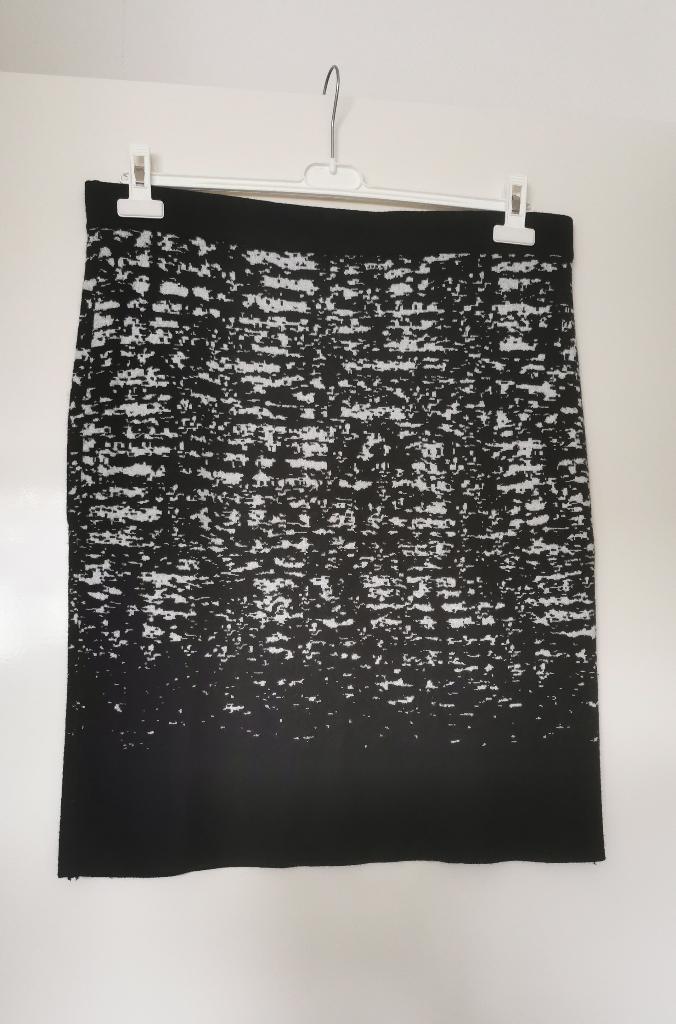 413 .. Zgan rok van taifun maat 46, Ophalen of Verzenden, Zo goed als nieuw, Overige kleuren, Rok