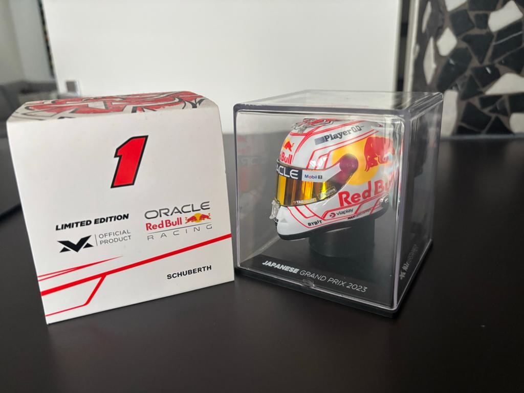 Max Verstappen F1 Japan GP 2023 Helm Schaalmodel 1:4, Ophalen of Verzenden, Nieuw, Formule 1