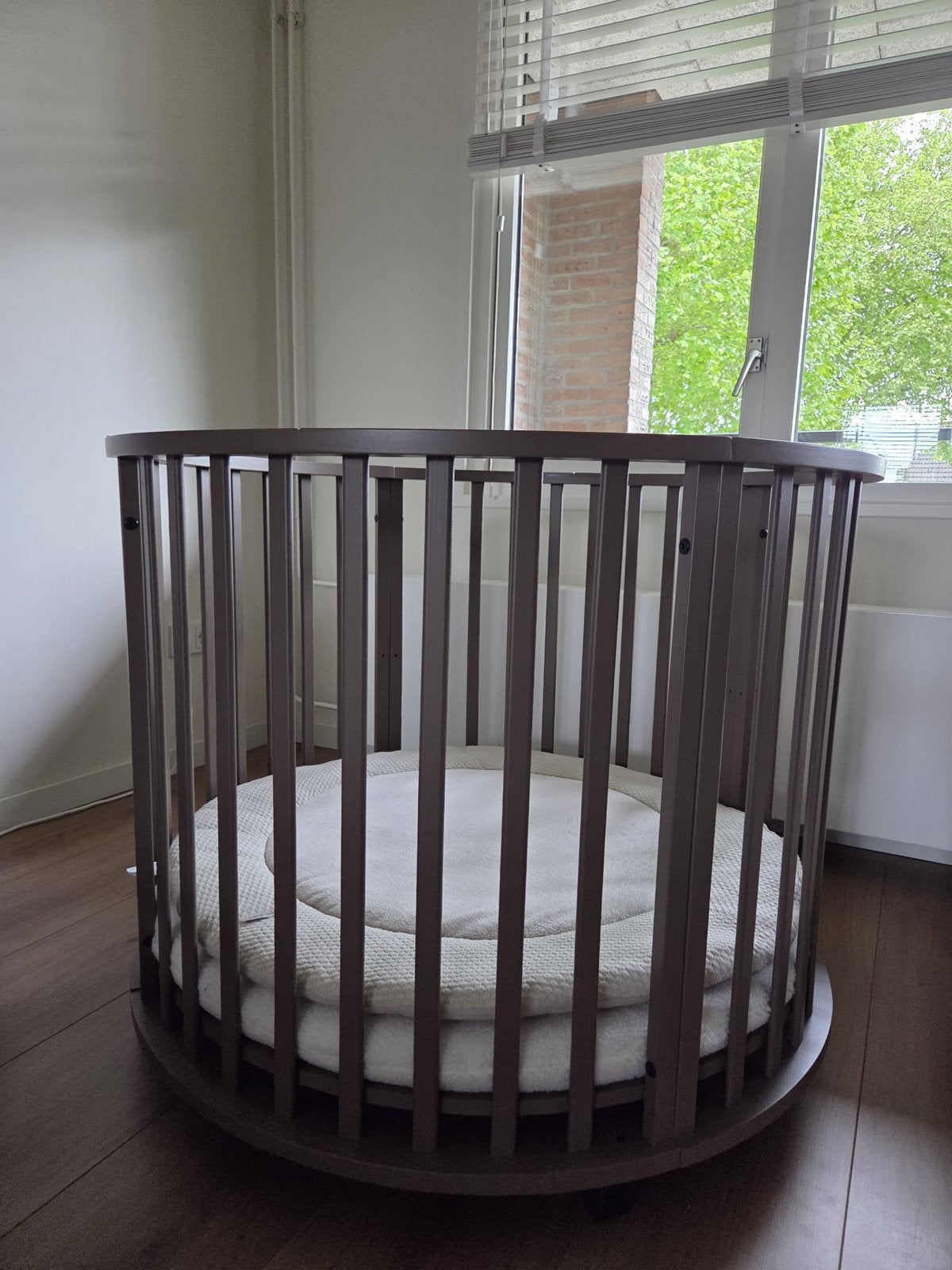 Europe Baby box 90 cm, Ophalen, Zo goed als nieuw, Rond, Wieltjes