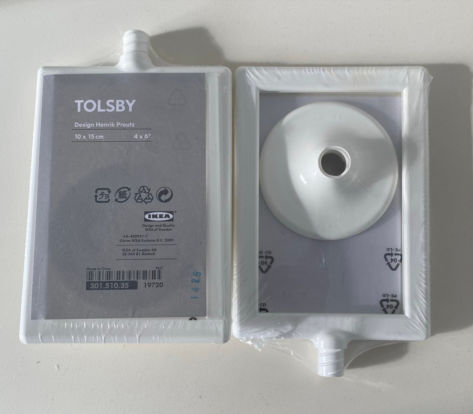 Ikea Tolsby fotolijstje 10x15 cm - Wit, Kunststof, Nieuw, Ophalen of Verzenden, Fotolijst