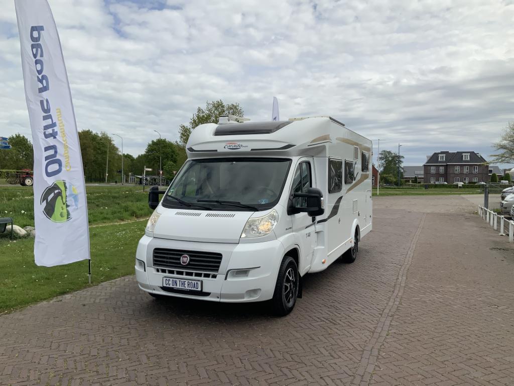 Carado ( Hymer groep) T 448 2.3 130 PK, Half-integraal, 2 Le, Caravans en Kamperen, Campers, Fiat, Overige brandstoffen, 7 tot 8 meter