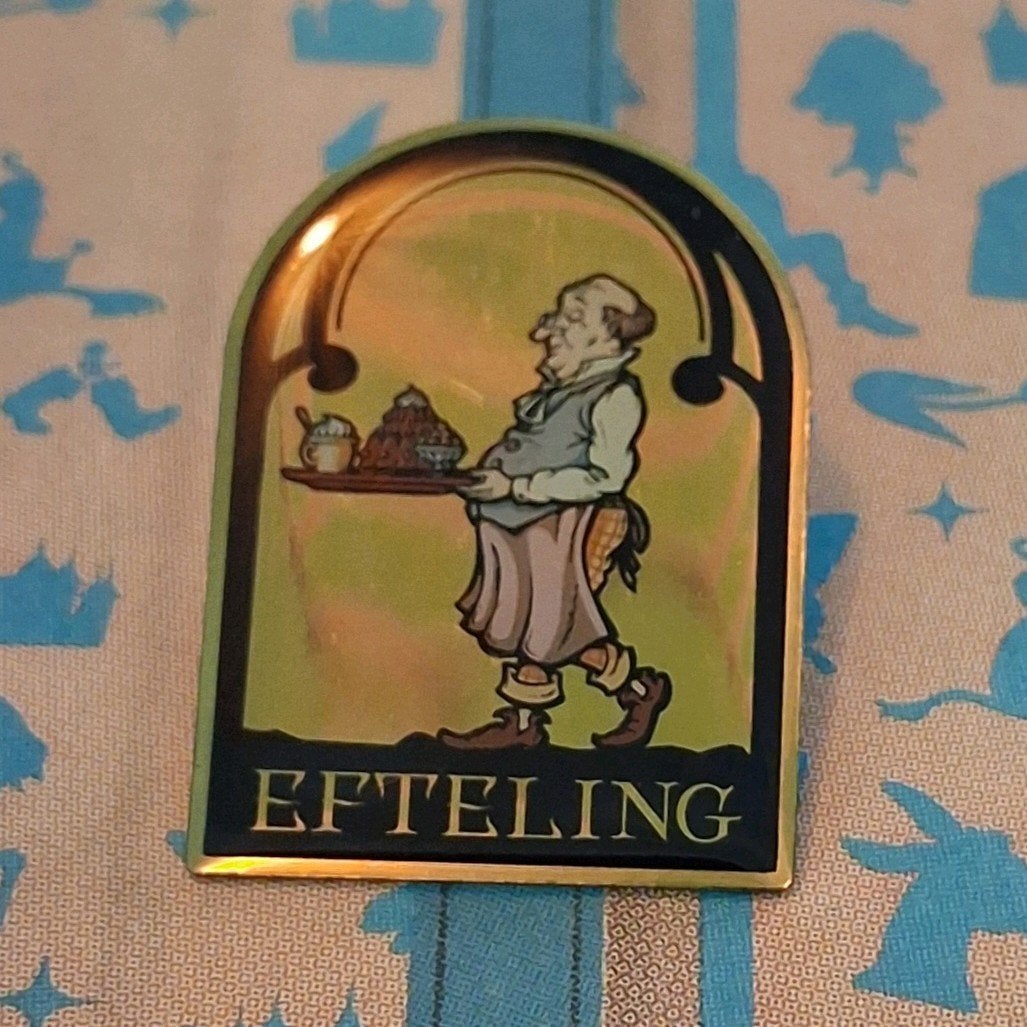 Serie 8 – Kelner, Verzamelen, Efteling, Ophalen, Nieuw, Button of Speldje