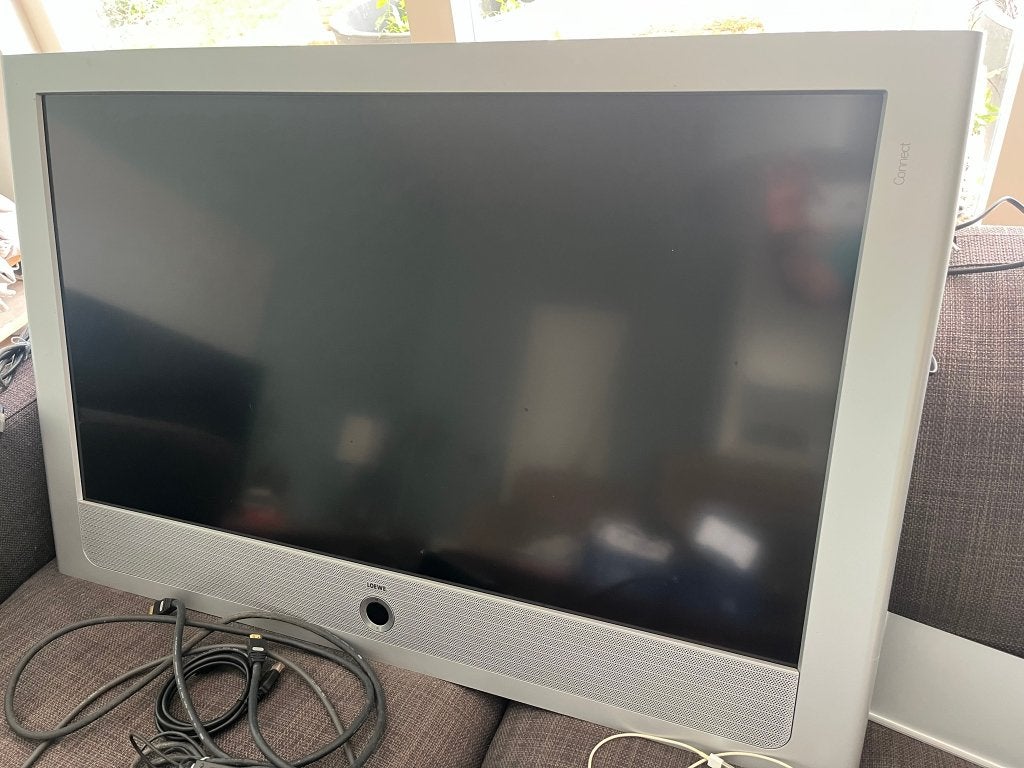 TV Loewe en Marantz versterker, Audio, Tv en Foto, Televisies, Gebruikt, LCD, 100 Hz, 100 cm of meer