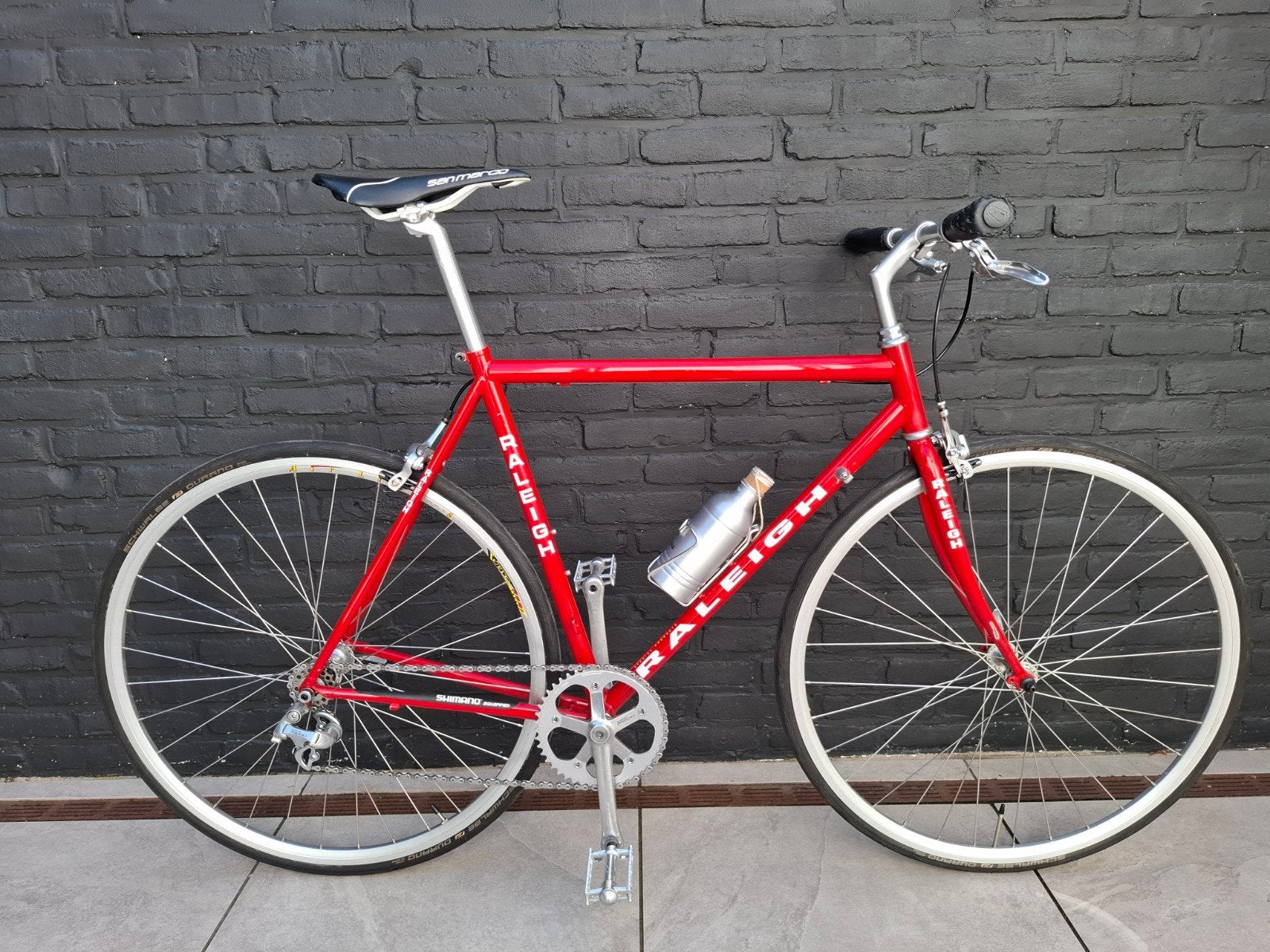 Raleigh racefiets - Singlespeed (onderdelen nieuw), 28 inch, Velgrem, Zo goed als nieuw, Meer dan 20 versnellingen